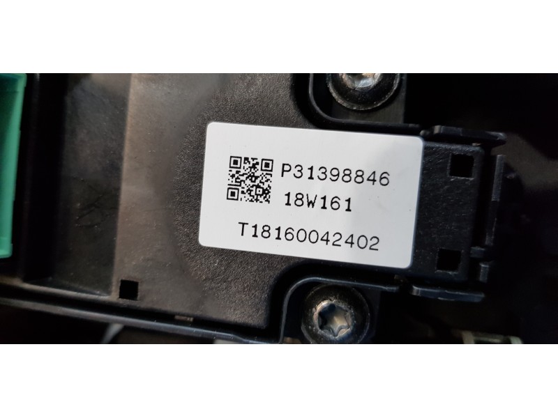 Recambio de sistema audio / radio cd para volvo xc60 r design awd referencia OEM IAM 31398846  