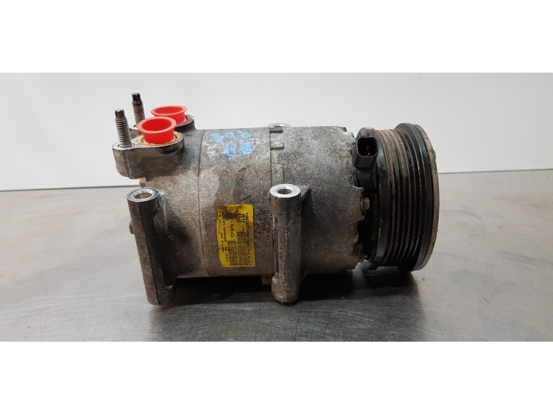 Recambio de compresor aire acondicionado para ford c-max titanium referencia OEM IAM AV6119D629CA  