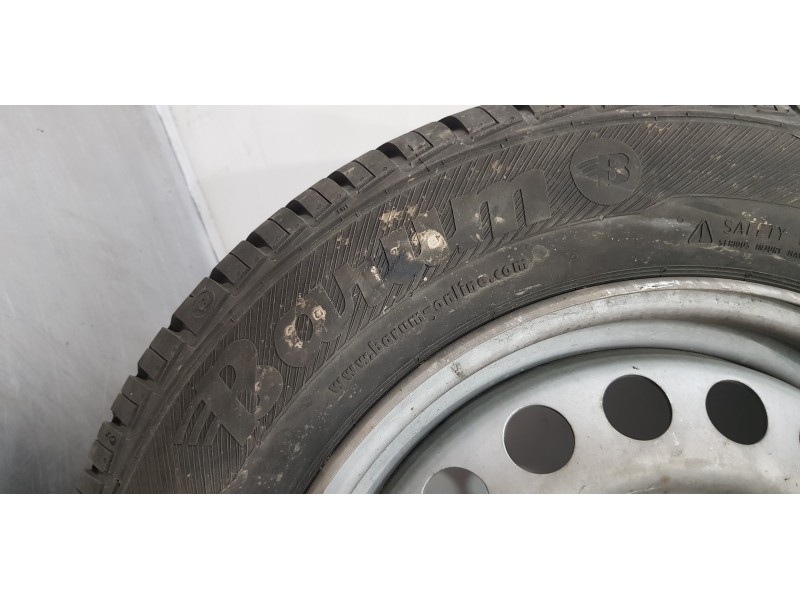 Recambio de neumatico repuesto para dacia lodgy ambiance referencia OEM IAM 403004319R   Recambio de neumatico repuesto para dacia lodgy ambiance referencia OEM IAM 403004319R