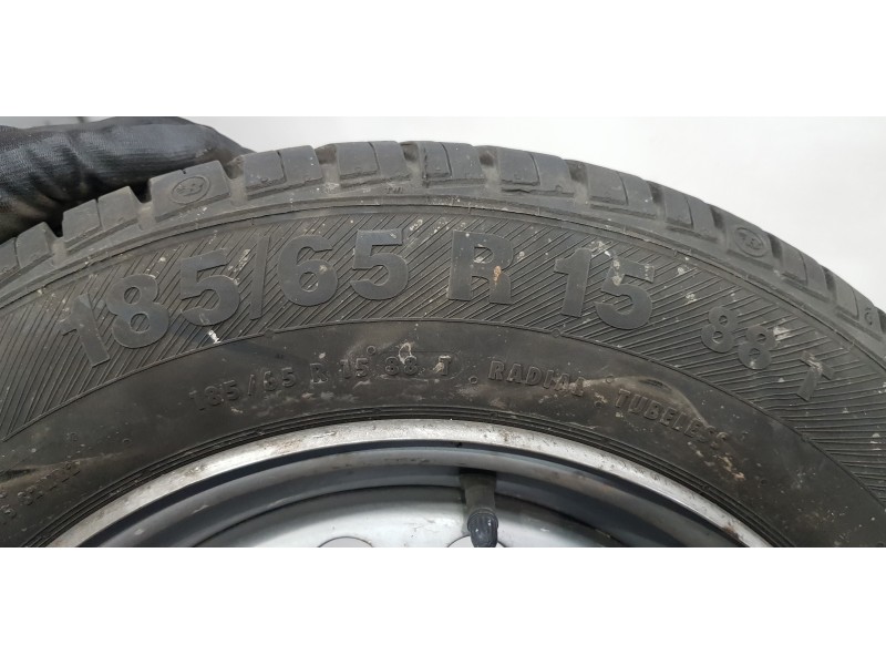 Recambio de neumatico repuesto para dacia lodgy ambiance referencia OEM IAM 403004319R   Recambio de neumatico repuesto para dacia lodgy ambiance referencia OEM IAM 403004319R