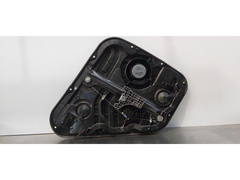 Recambio de elevalunas trasero derecho para hyundai tucson klass 2wd referencia OEM IAM 83481D7000  