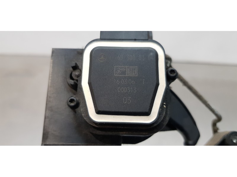 Recambio de pedal acelerador para mercedes clase b (w245) 200 cdi (245.208) referencia OEM IAM A1693000304   Recambio de pedal acelerador para mercedes clase b (w245) 200 cdi (245.208) referencia OEM IAM A1693000304