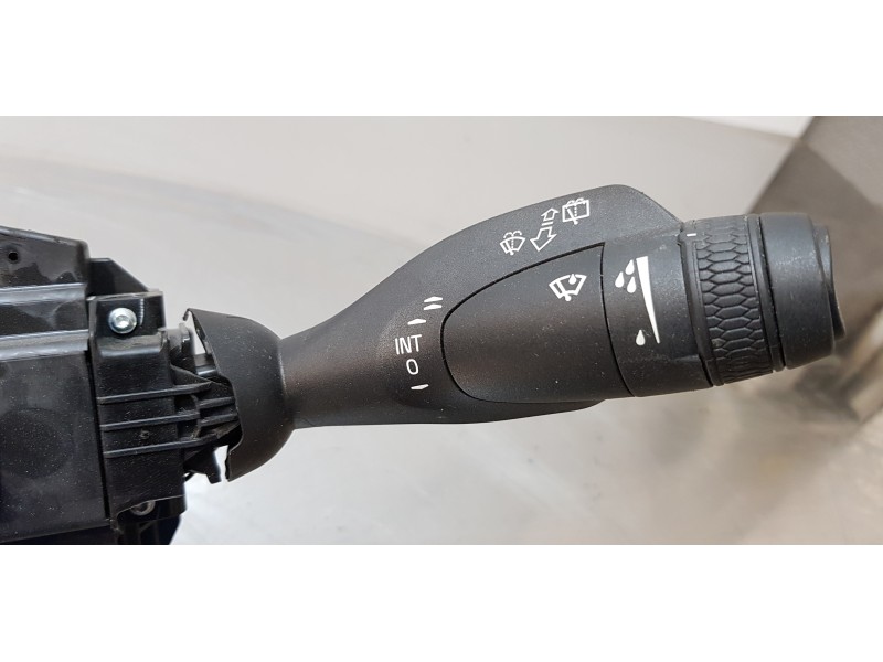 Recambio de mando multifuncion para volvo xc60 r design awd referencia OEM IAM 32266026  