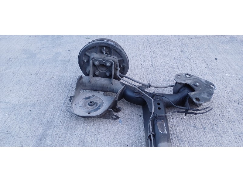 Recambio de puente trasero para dacia lodgy ambiance referencia OEM IAM 555114672R   Recambio de puente trasero para dacia lodgy ambiance referencia OEM IAM 555114672R