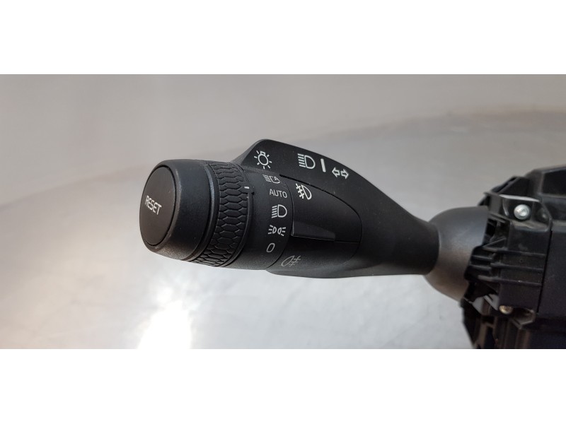 Recambio de mando multifuncion para volvo xc60 r design awd referencia OEM IAM 32266026  