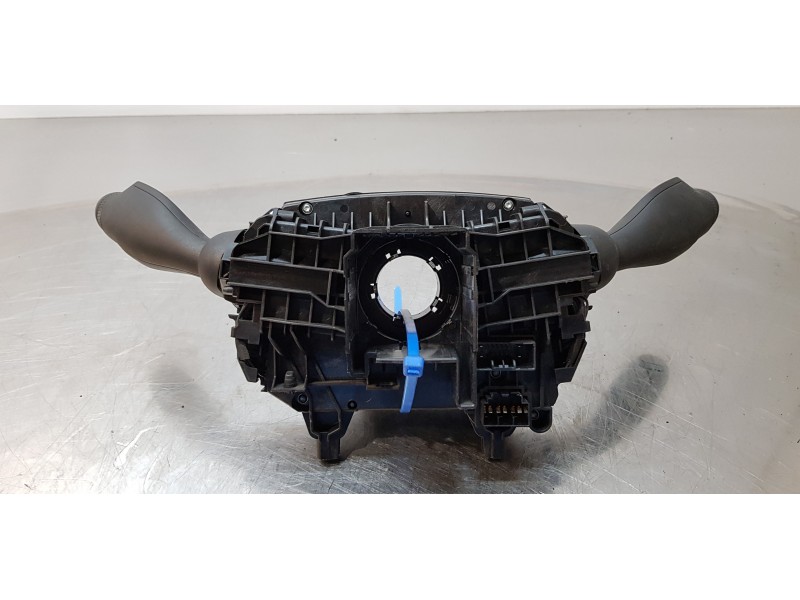 Recambio de mando multifuncion para volvo xc60 r design awd referencia OEM IAM 32266026  