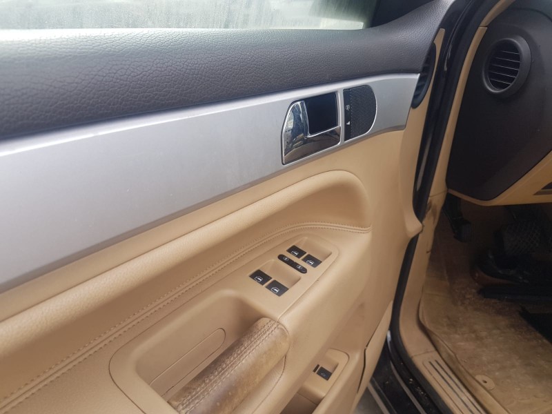 volkswagen touareg (7l6) del año 2018