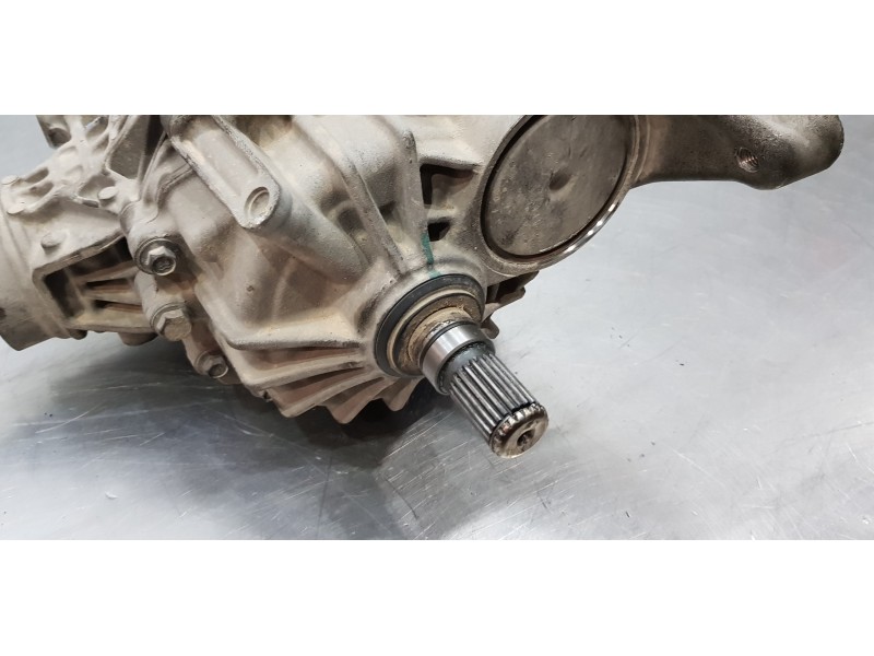 Recambio de diferencial trasero para jeep compass ii longitude 4x4 referencia OEM IAM 68292765AC  