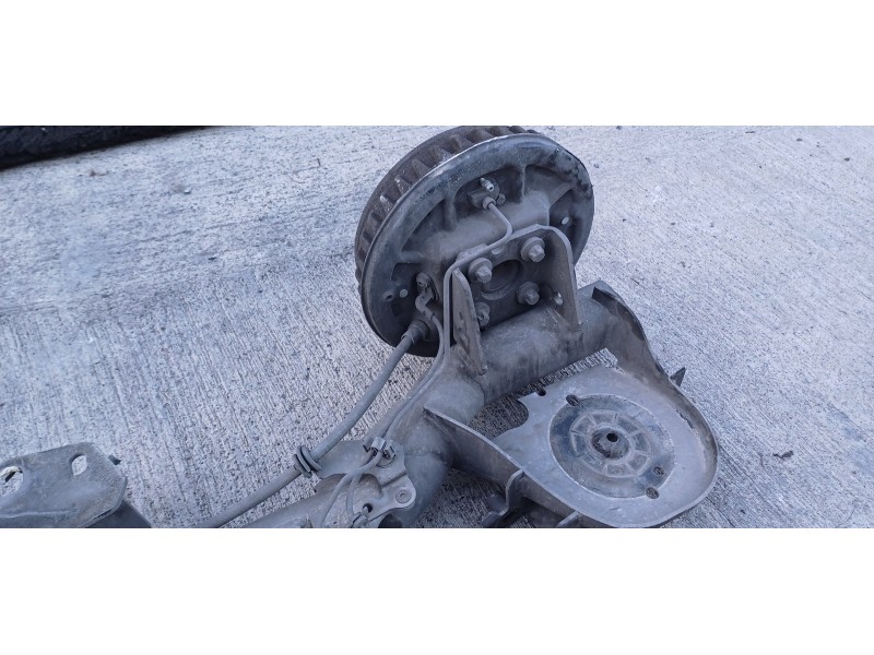 Recambio de puente trasero para dacia lodgy ambiance referencia OEM IAM 555114672R   Recambio de puente trasero para dacia lodgy ambiance referencia OEM IAM 555114672R