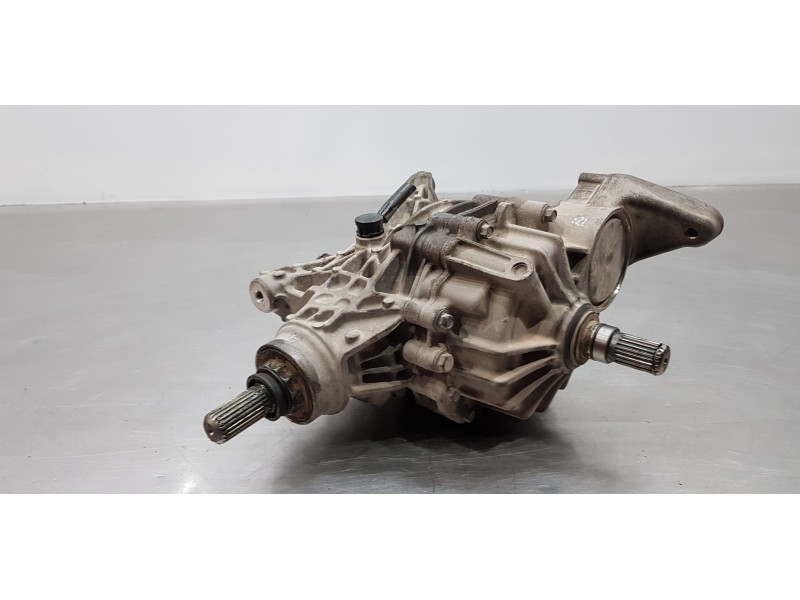 Recambio de diferencial trasero para jeep compass ii longitude 4x4 referencia OEM IAM 68292765AC  