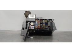Recambio de caja reles / fusibles para mercedes clase a (w169) a 200 cdi a-edition referencia OEM IAM 1695451740  