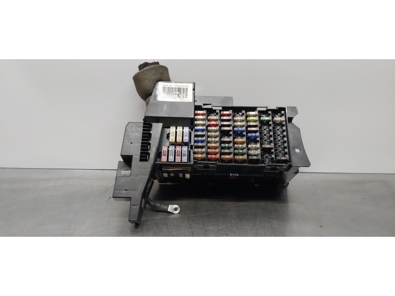 Recambio de caja reles / fusibles para mercedes clase a (w169) a 200 cdi a-edition referencia OEM IAM 1695451740   Recambio de caja reles / fusibles para mercedes clase a (w169) a 200 cdi a-edition referencia OEM IAM 1695451740
