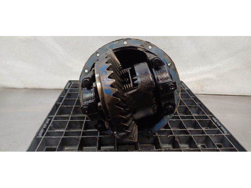 Recambio de diferencial trasero para hyundai terracan (hp) 2.9 crdi gl referencia OEM IAM 53000H1180 53000H1181 