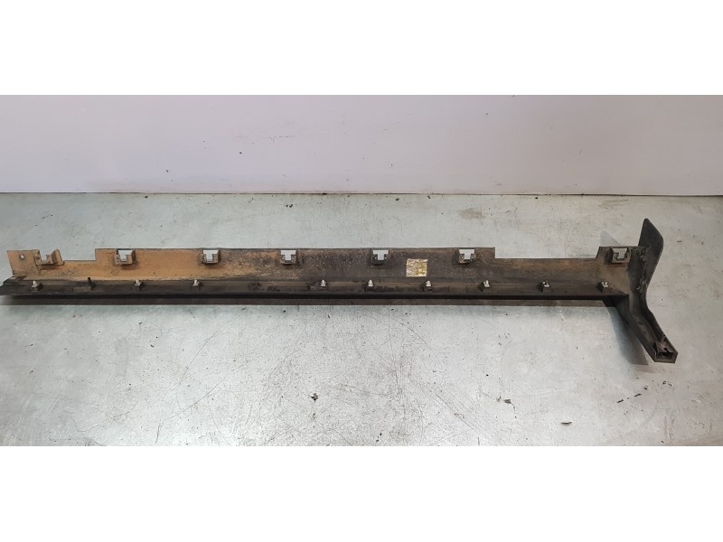 Recambio de faldon lateral para ford kuga (cbs) trend referencia OEM IAM CV44S10155AC  