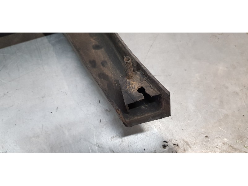 Recambio de faldon lateral para ford kuga (cbs) trend referencia OEM IAM CV44S10155AC  