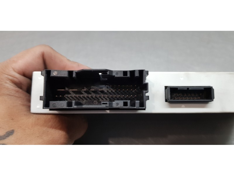 Recambio de modulo electronico para bmw serie 3 berlina (e90) 320d referencia OEM IAM 61356943791  
