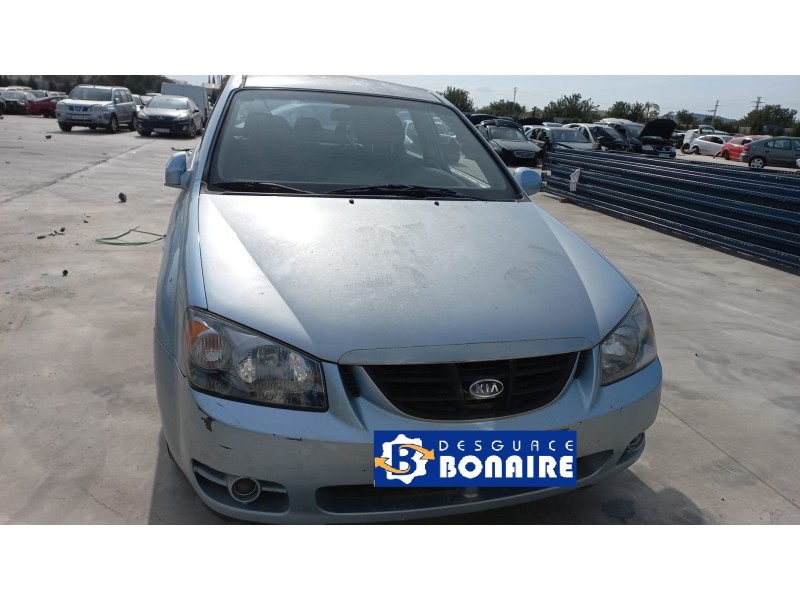 kia cerato del año 2005