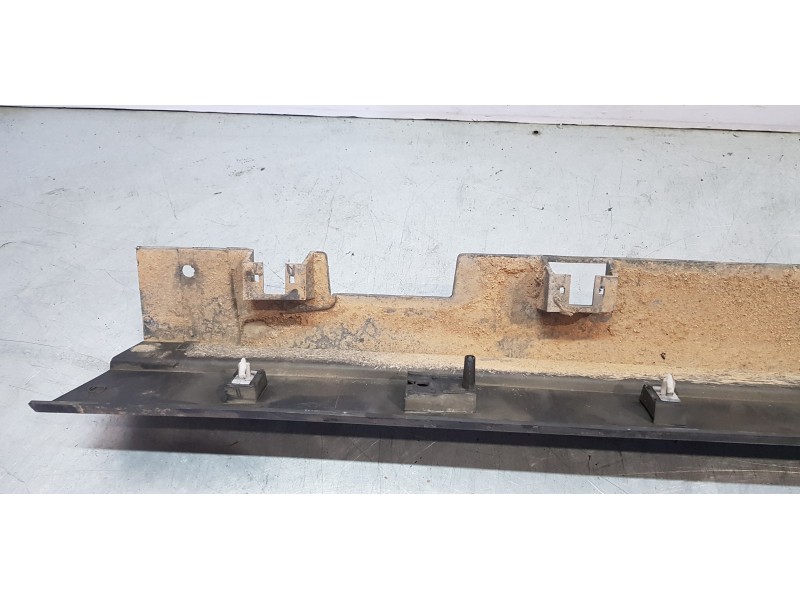 Recambio de faldon lateral para ford kuga (cbs) trend referencia OEM IAM CV44S10155AC  