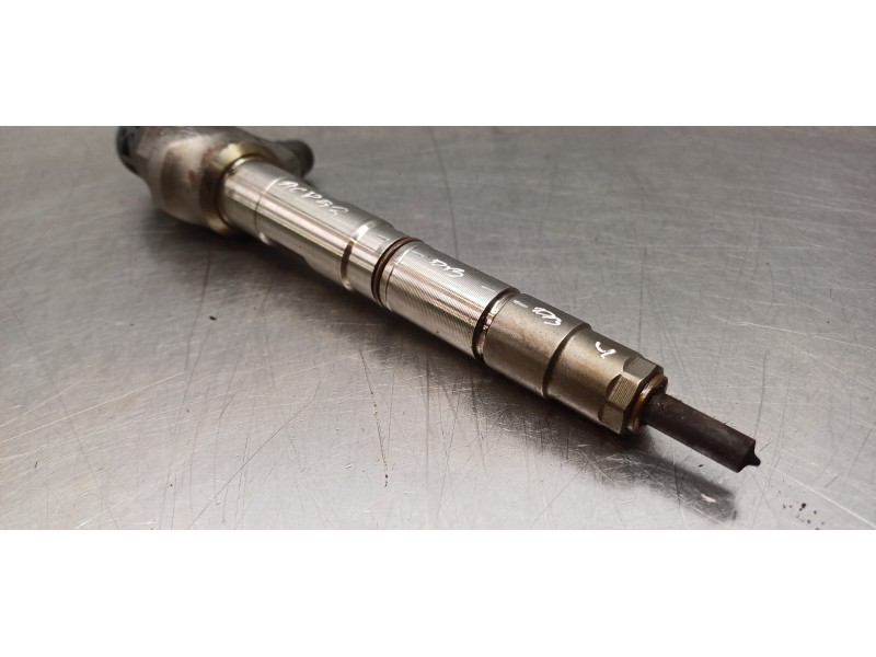 Recambio de inyector para volkswagen caddy furgón/kombi kombi referencia OEM IAM 04L130277AC 0445110469 