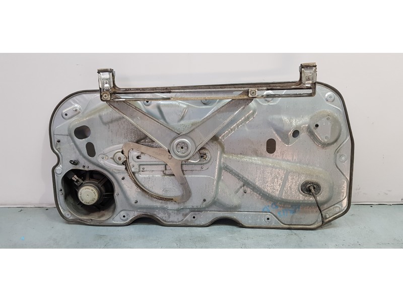 Recambio de elevalunas delantero derecho para ford focus lim. (cb4) econetic referencia OEM IAM 4M51B203A29BF   Recambio de elevalunas delantero derecho para ford focus lim. (cb4) econetic referencia OEM IAM 4M51B203A29BF