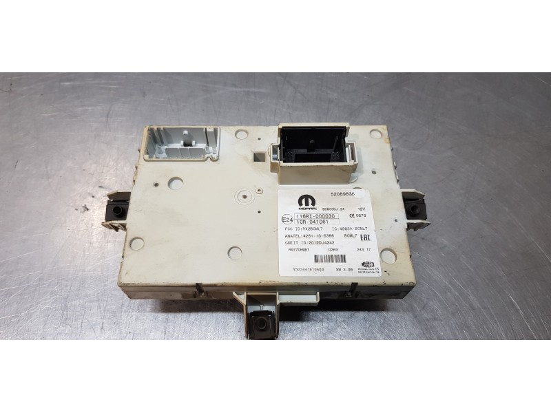 Recambio de caja reles / fusibles para fiat 500l wagon (351) lounge referencia OEM IAM 52089836  