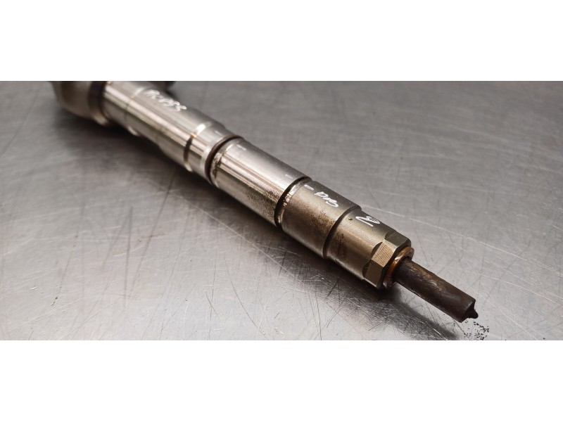 Recambio de inyector para volkswagen caddy furgón/kombi kombi referencia OEM IAM 04L130277AC 0445110469 