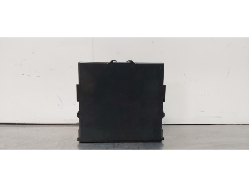 Recambio de modulo electronico para toyota rav 4 active referencia OEM IAM 8926012100  