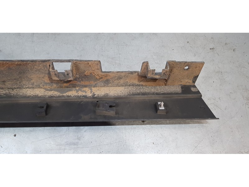 Recambio de faldon lateral para ford kuga (cbs) trend referencia OEM IAM CV44S10154AC  