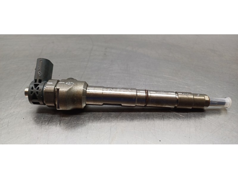Recambio de inyector para volkswagen caddy furgón/kombi kombi referencia OEM IAM 04L130277AC 0445110469 