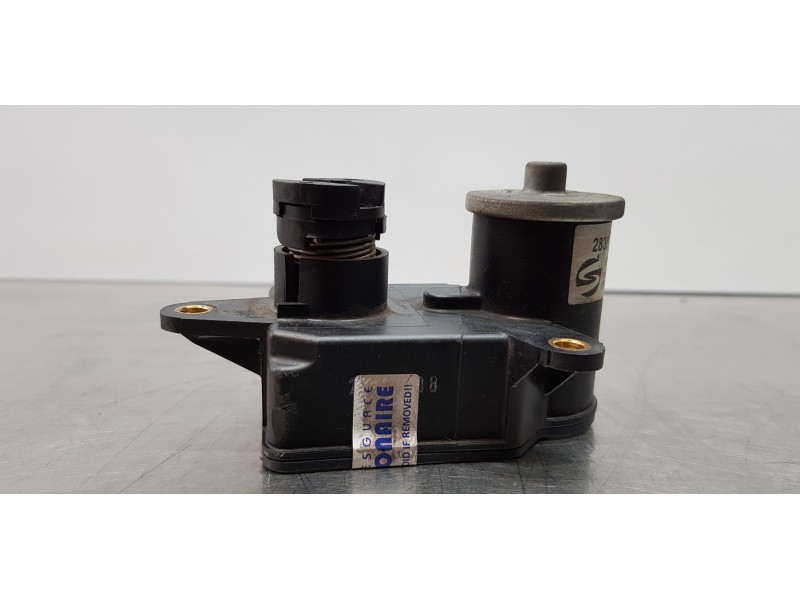 Recambio de colector admision para hyundai tucson style 4wd referencia OEM IAM 283812F600  