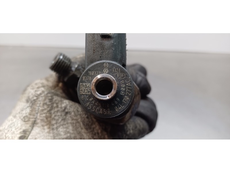 Recambio de inyector para volkswagen caddy furgón/kombi kombi referencia OEM IAM 04L130277AC 0445110469 