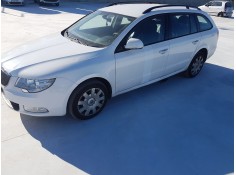 skoda superb combi (3t5) del año 2009 2