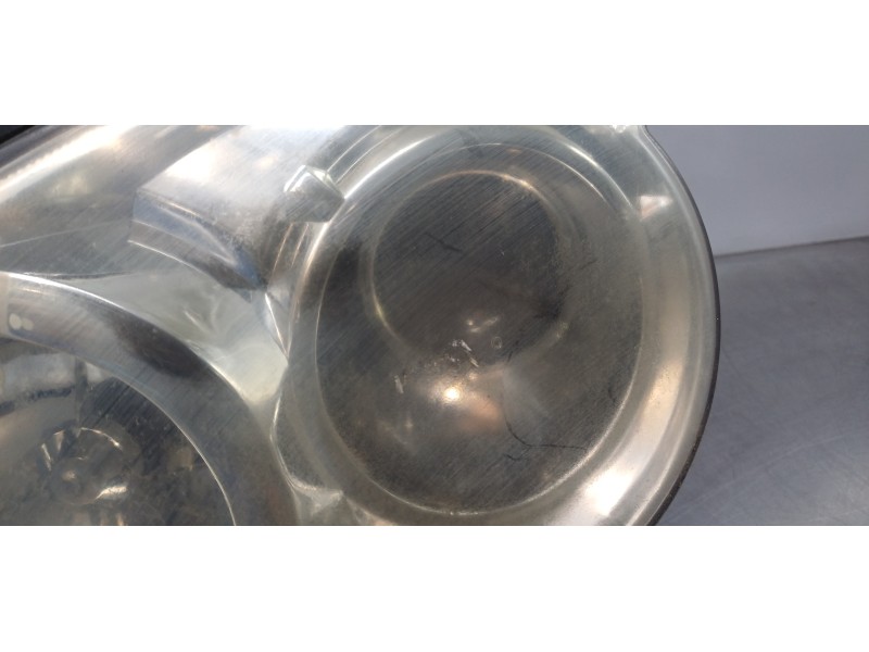 Recambio de faro izquierdo para hyundai terracan (hp) 2.9 crdi gl referencia OEM IAM 92103H1021  