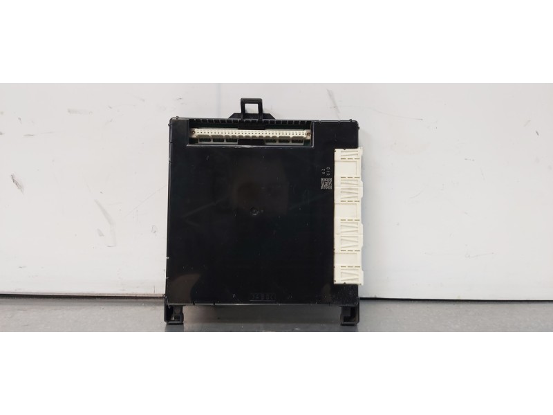Recambio de modulo confort para toyota rav 4 active referencia OEM IAM 8922142180  