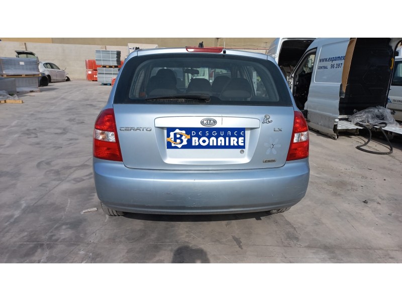 kia cerato del año 2005