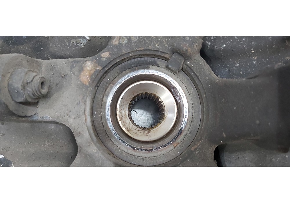 Recambio de mangueta delantera derecha para mercedes clase a (w169) a 200 cdi a-edition referencia OEM IAM A1693300820 A16933701