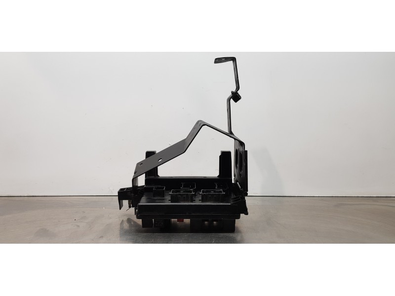 Recambio de caja reles / fusibles para chrysler 300 c touring 3.0 crd referencia OEM IAM P04692233AC   Recambio de caja reles / fusibles para chrysler 300 c touring 3.0 crd referencia OEM IAM P04692233AC