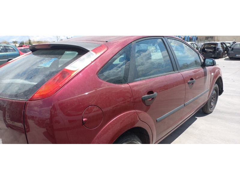 ford focus berlina (cap) del año 2005