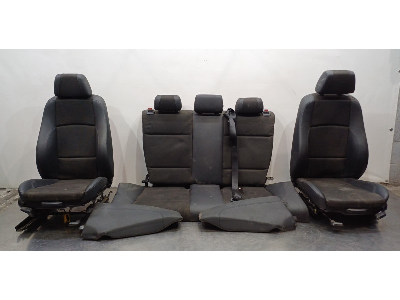 Recambio de juego asientos completo para bmw serie 1 berlina (e81/e87) 116d referencia OEM IAM 52107139031 52106982919 