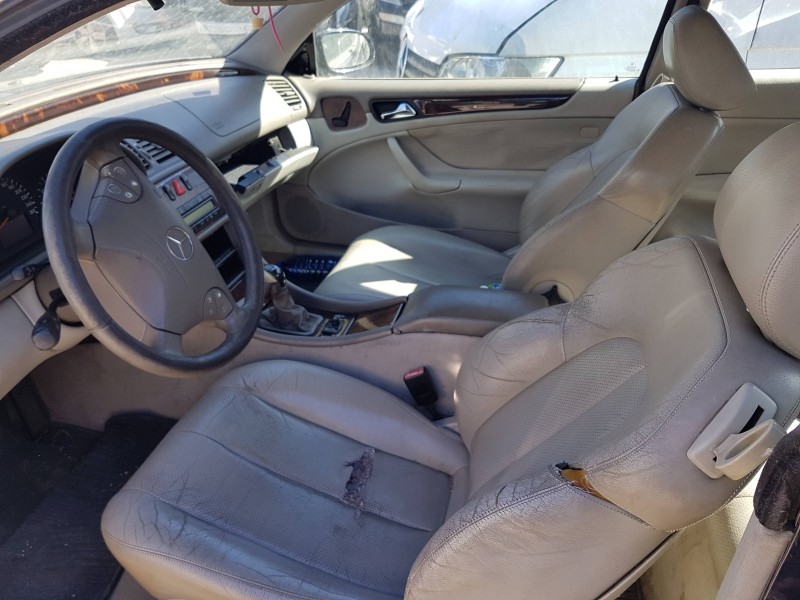 mercedes clase clk (w208) coupe del año 2001