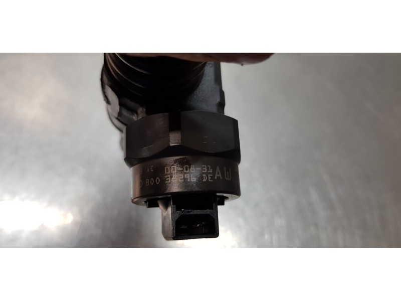 Recambio de inyector para seat alhambra (7v9) stella referencia OEM IAM 038130073AC   Recambio de inyector para seat alhambra (7v9) stella referencia OEM IAM 038130073AC