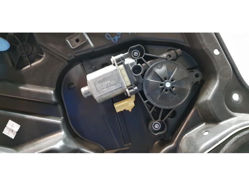 Recambio de elevalunas trasero izquierdo para jeep compass ii longitude 4x4 referencia OEM IAM 68292133AA 68242305AA C54626101