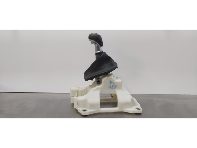 Recambio de palanca cambio para hyundai tucson klass 2wd referencia OEM IAM 43700D7280TRY  