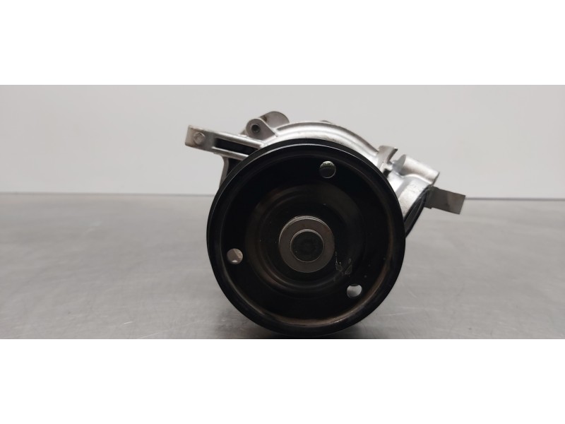 Recambio de bomba agua para volvo xc60 inscription awd referencia OEM IAM 32252284  