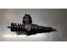 Recambio de inyector para seat alhambra (7v9) stella referencia OEM IAM 038130073AC