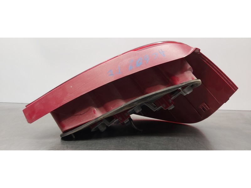 Recambio de piloto trasero izquierdo para mercedes clase a (w169) a 200 cdi a-edition referencia OEM IAM 1698200364  