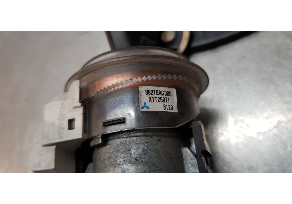 Recambio de antirrobo para subaru legacy familiar/outback b13 (bp) 2.0 d outback classic referencia OEM IAM 88215AG000   Recambio de antirrobo para subaru legacy familiar/outback b13 (bp) 2.0 d outback classic referencia OEM IAM 88215AG000