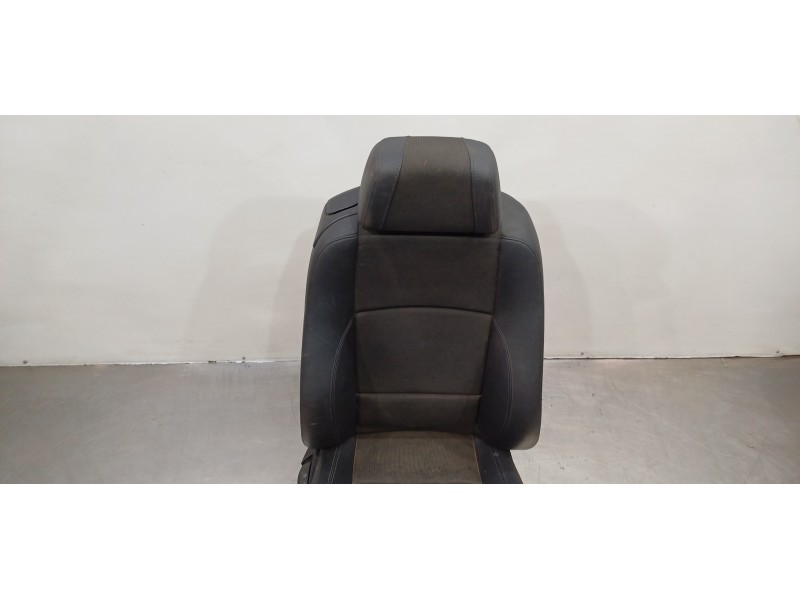 Recambio de juego asientos completo para bmw serie 1 berlina (e81/e87) 116d referencia OEM IAM 52107139031 52106982919 