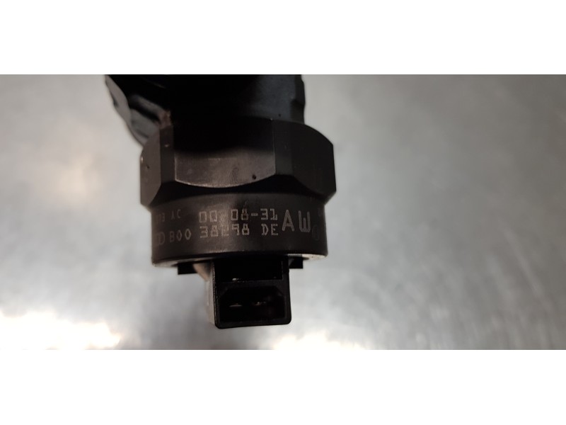 Recambio de inyector para seat alhambra (7v9) stella referencia OEM IAM 038130073AC   Recambio de inyector para seat alhambra (7v9) stella referencia OEM IAM 038130073AC