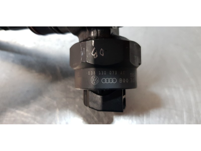 Recambio de inyector para seat alhambra (7v9) stella referencia OEM IAM 038130073AC   Recambio de inyector para seat alhambra (7v9) stella referencia OEM IAM 038130073AC